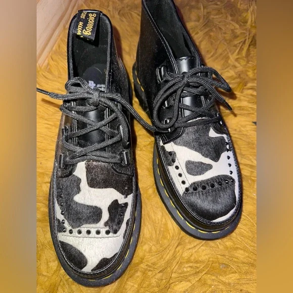 ✨COW DR MARTENS✨ - Picture 1 of 5